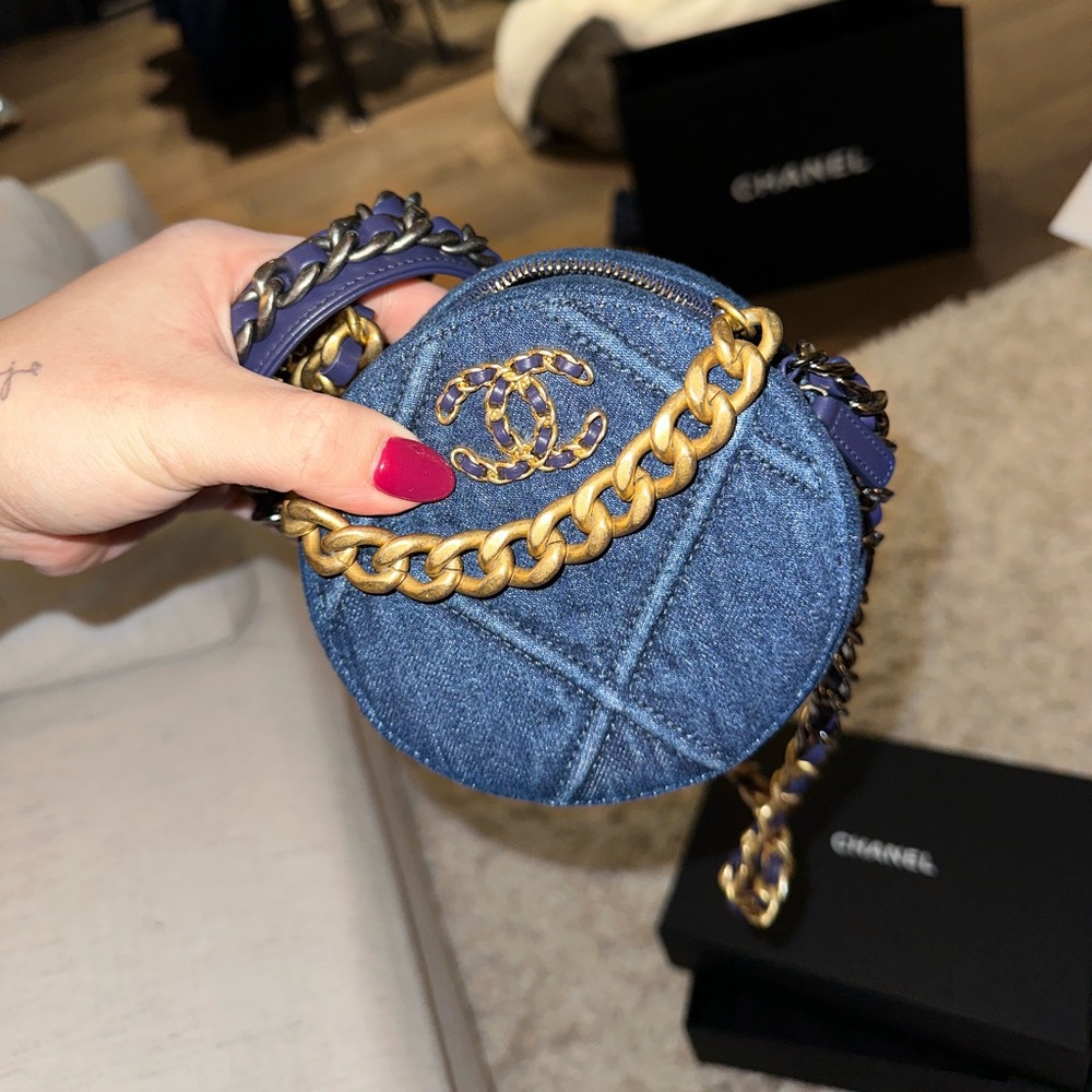 Denim Quilted Chanel 19 Round Clutch With Chain Blue